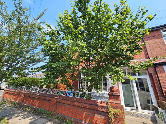 4 Bedroom Terraced House For Sale In Ansdell Avenue, Manchester, M21