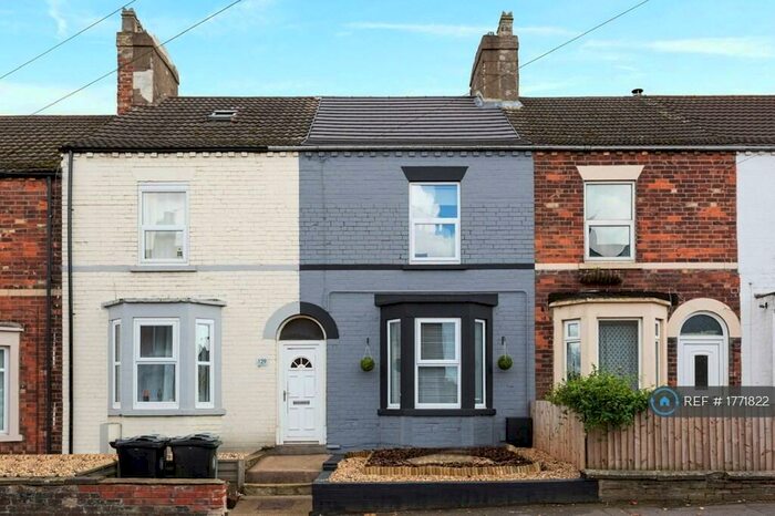 3 Bedroom Terraced House To Rent In Dysart Road, Grantham, NG31