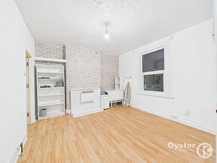 1 Bedroom Flat To Rent In Bruce Grove, London, N17