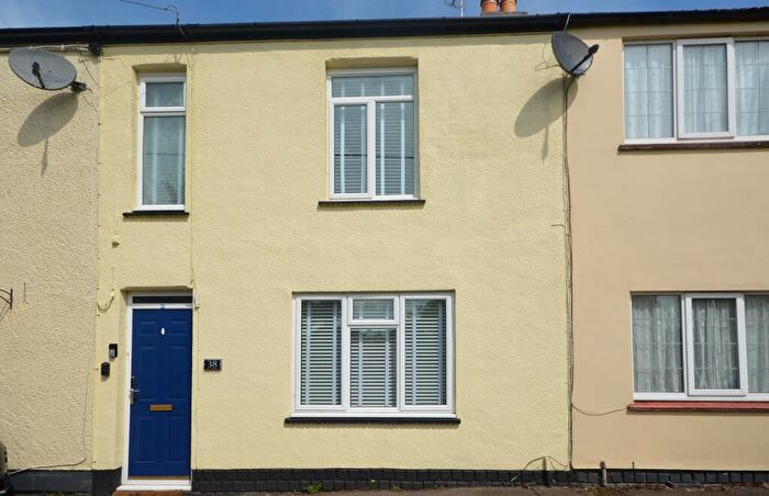 2 Bedroom Cottage To Rent In Stanwick, NN9