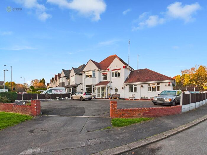 9 Bedroom Detached House For Sale In Boyne Road, Sheldon, Birmingham, B26