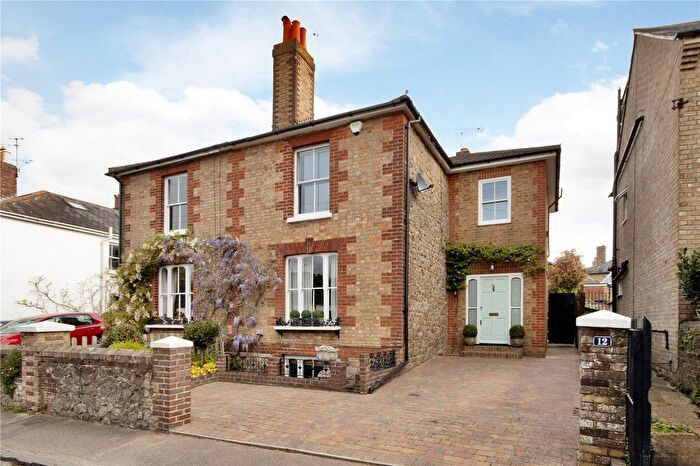 3 Bedroom Semi Detached House For Sale In Bradbourne Road, Sevenoaks, Kent, TN13