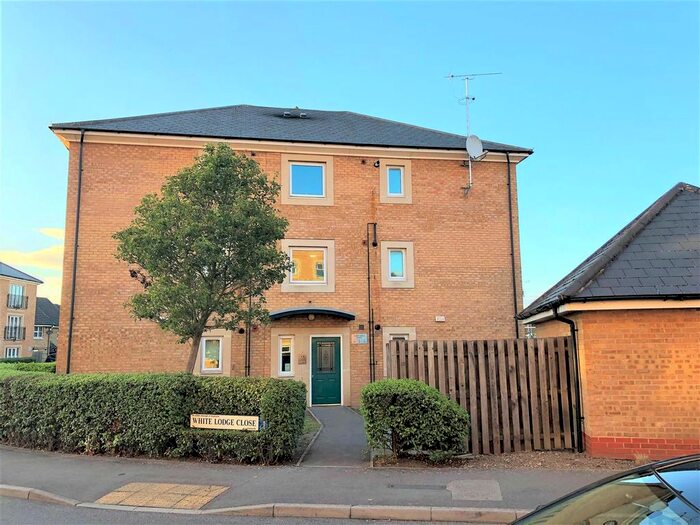 1 Bedroom Flat To Rent In White Lodge Close, Isleworth, TW7