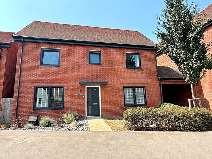 3 Bedroom Detached House For Sale In Curbridge Way, Curbridge, Southampton, SO30