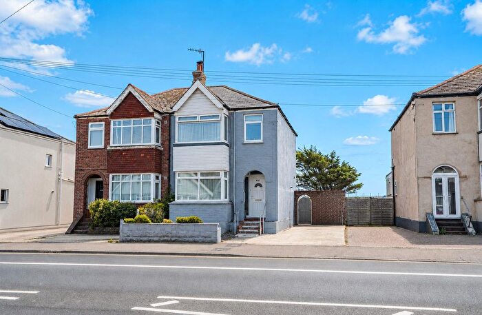 3 Bedroom Semi-Detached House For Sale In Bexhill Road, St. Leonards-On-Sea, TN38