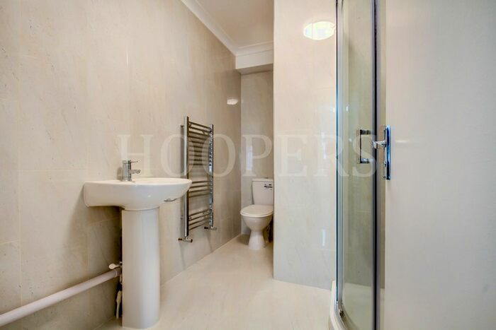 5 Bedroom Semi-Detached House To Rent In Randall Avenue, London, NW2