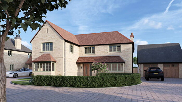 4 Bedroom Detached House For Sale In Hedgerow Gardens. Thornborough., MK18