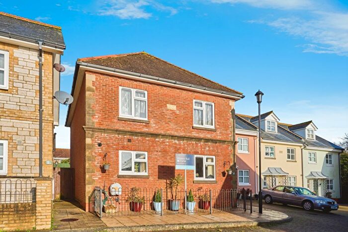 4 Bedroom Detached House For Sale In Dall Square, Freshwater, Isle Of Wight, PO40