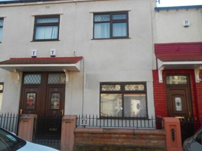 1 Bedroom Flat To Rent In Middleton Rd, Bed Apt, L7