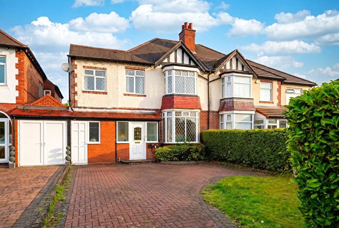 4 Bedroom Semi Detached House For Sale In Westbourne Road, Solihull, B92