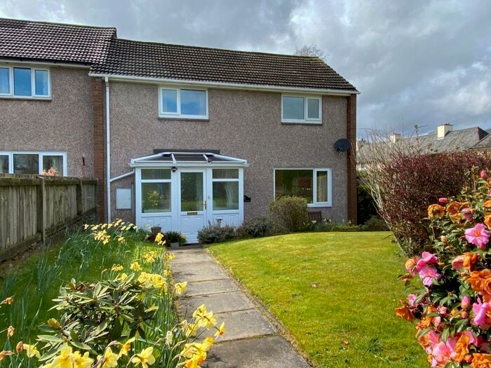 2 Bedroom End Of Terrace House For Sale In Beaufort Crescent, Monkswood, Usk, NP15