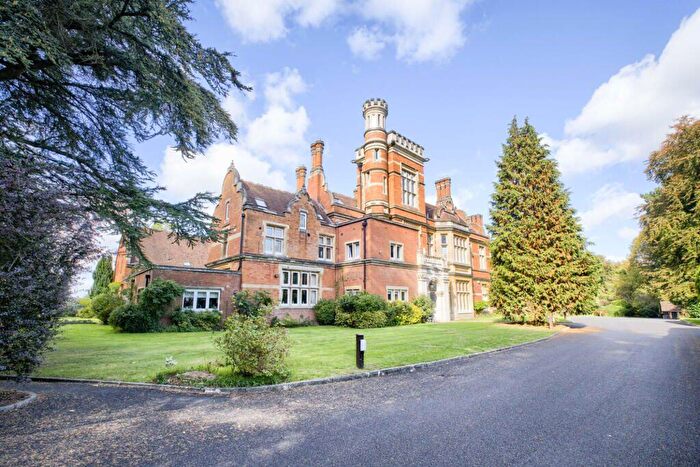 1 Bedroom Apartment To Rent In Chadwick Manor, Warwick Road, B93