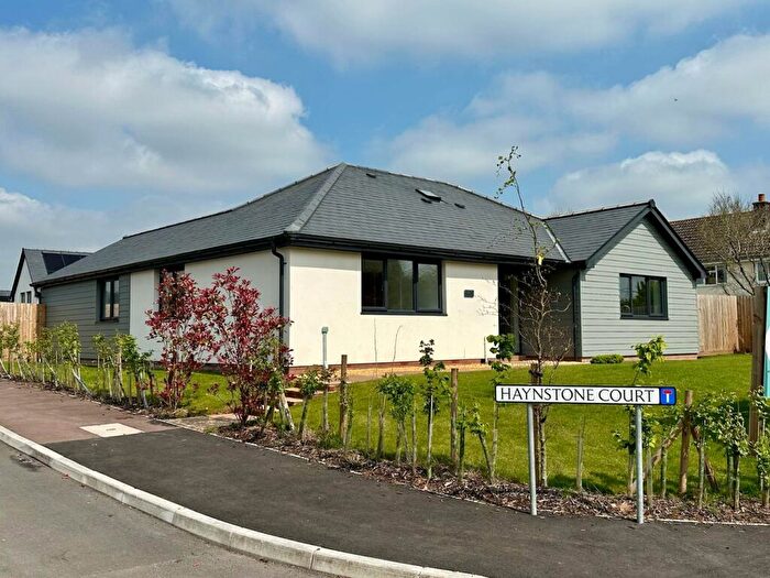 4 Bedroom Detached Bungalow For Sale In Ploughfields, Preston-On-Wye, Hereford, HR2