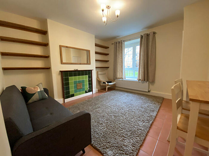 2 Bedroom Apartment To Rent In Reardon House, Reardon Street, London, E1W