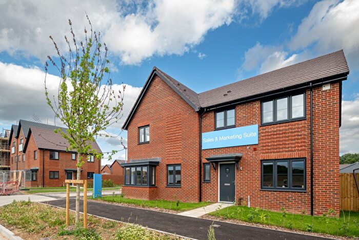 3 Bedroom Terraced House For Sale In Nine Mile Road Extension, Finchwood Park, RG40