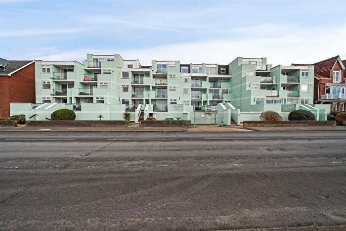 2 Bedroom Flat To Rent In Marine Parade West, Lee-On-The-Solent, PO13