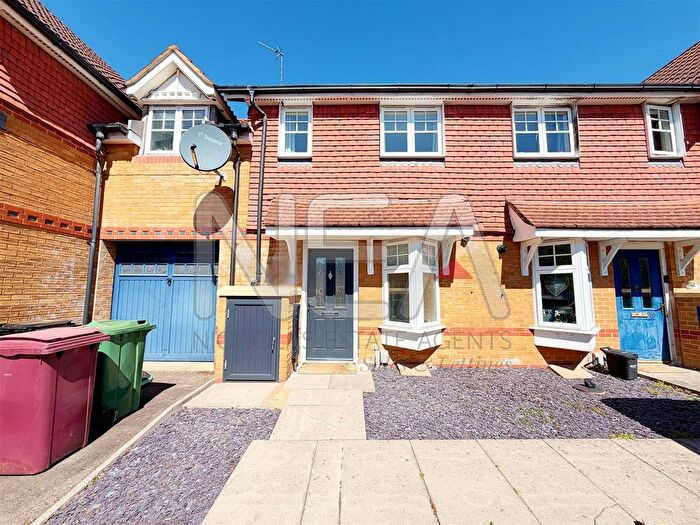 2 Bedroom Terraced House To Rent In Clonmel Close, Caversham, Reading, RG4