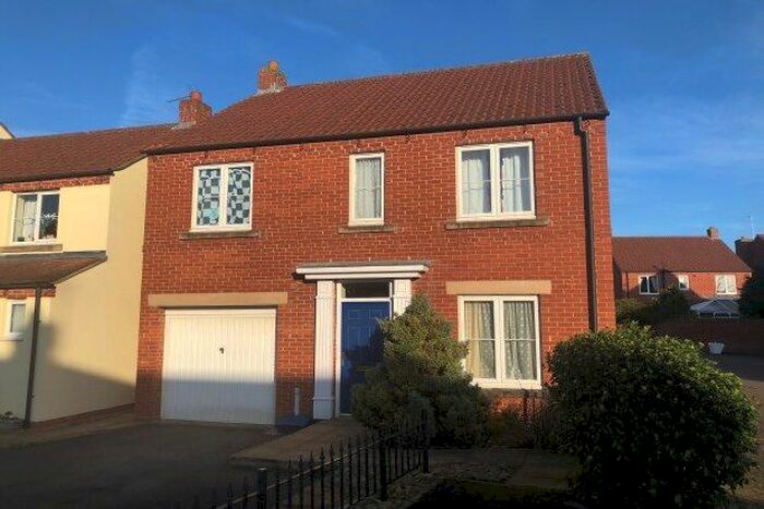 4 Bedroom Detached House To Rent In Kingfisher Drive, Pickering, YO18