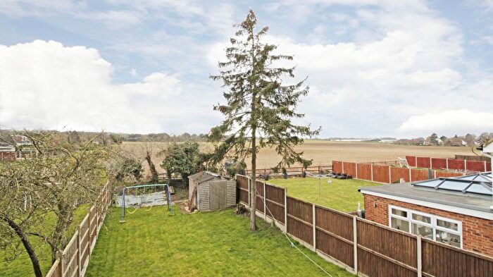 4 Bedroom Semi-Detached House For Sale In Red Street, Southfleet, Gravesend, Kent, DA13