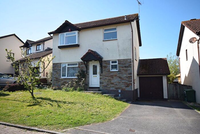 3 Bedroom Property To Rent In Four Acres, Bideford, Devon, EX39