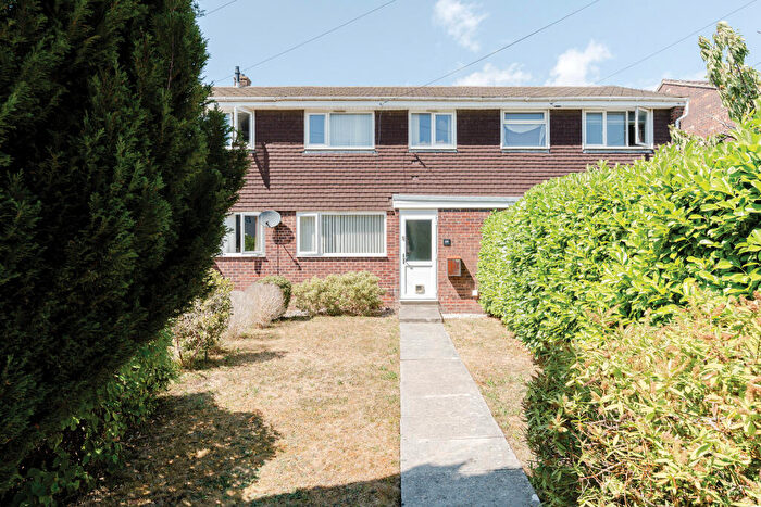 3 Bedroom Terraced House For Sale In Bay Tree Close, Patchway, Bristol, BS34