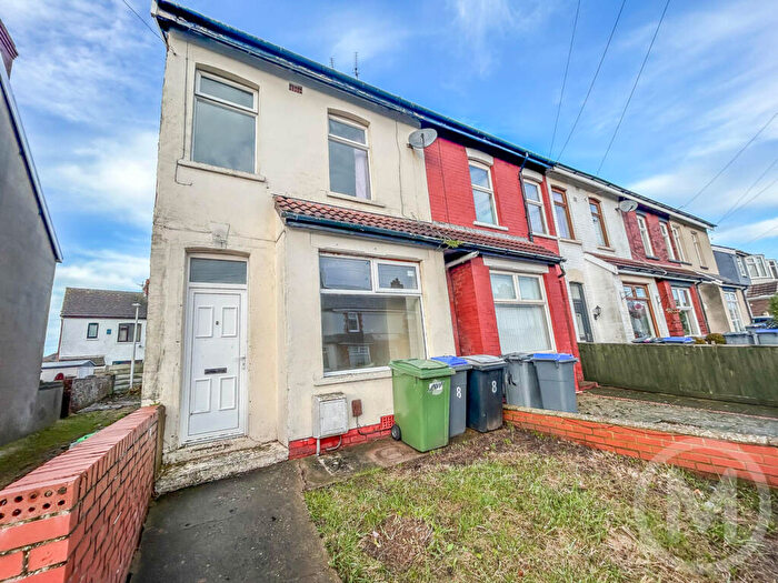 3 Bedroom End Of Terrace House For Sale In Kelvin Road, Norbreck, FY5