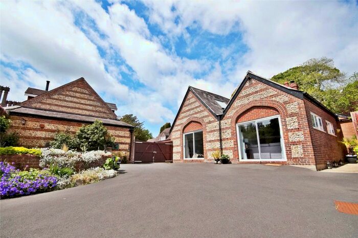 4 Bedroom Semi-Detached House For Sale In Tincleton, Dorchester, DT2