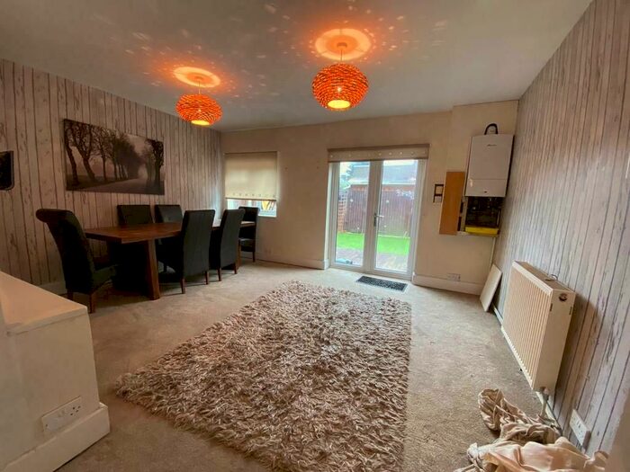 3 Bedroom Terraced House To Rent In Ivinghoe Road, Dagenham, RM8