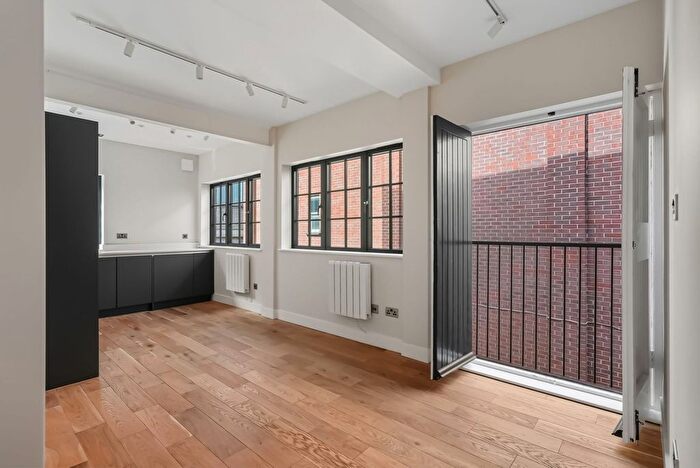 1 Bedroom Flat For Sale In High Street, Sutton, SM1