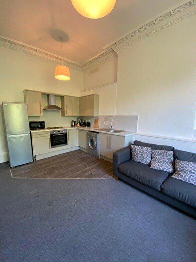 5 Bedroom Flat To Rent In () Lauriston Park, Edinburgh, EH3
