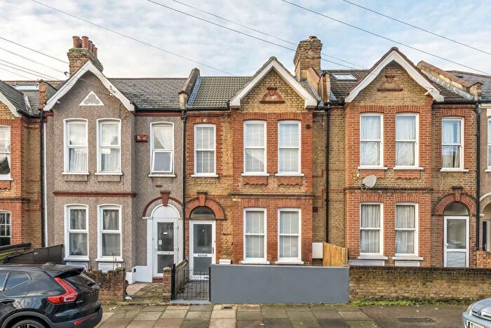 3 Bedroom Terraced House To Rent In Francemary Road, London, SE4