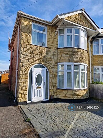 3 Bedroom Semi Detached House To Rent In Bleache Place, Oxford, OX4