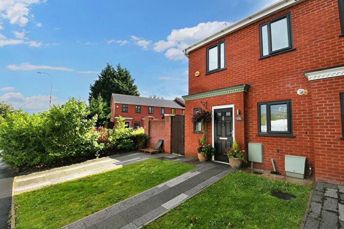 2 Bedroom End Of Terrace House For Sale In Duchy Road, Salford, M6