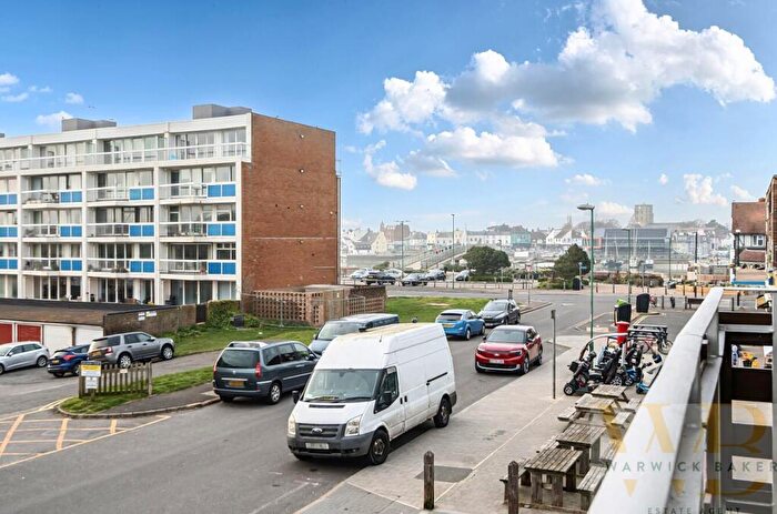 1 Bedroom Flat For Sale In Ferry Road, Shoreham-By-Sea, BN43