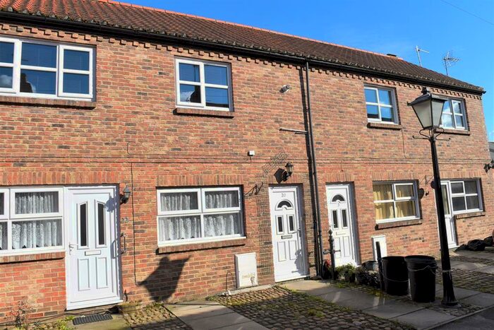 2 Bedroom Apartment To Rent In Belle Vue Terrace, Ripon, HG4