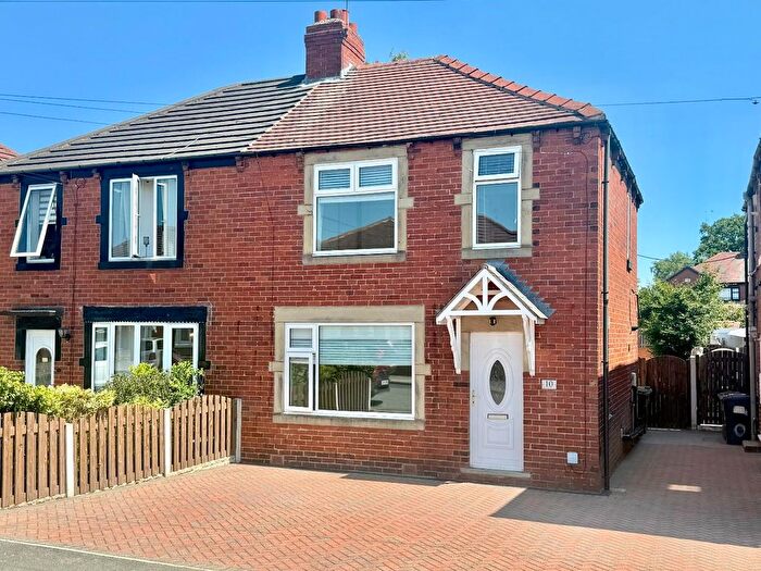 3 Bedroom Semi-Detached House For Sale In Bleakley Avenue, Notton, WF4