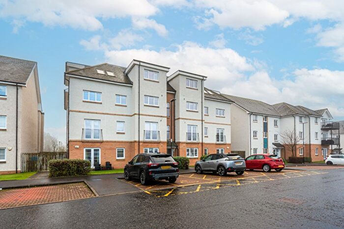 2 Bedroom Flat To Rent In Rollock Street, Stirling, Stirling, FK8