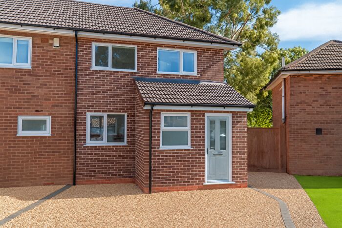2 Bedroom Semi-Detached House For Sale In Trenchard Close, Sutton Coldfield, B75