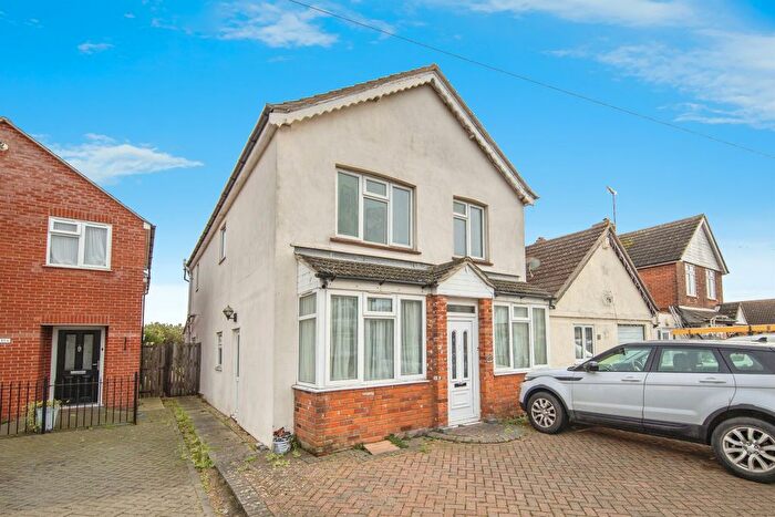 4 Bedroom Detached House For Sale In Mill Road, West Mersea, Colchester, CO5