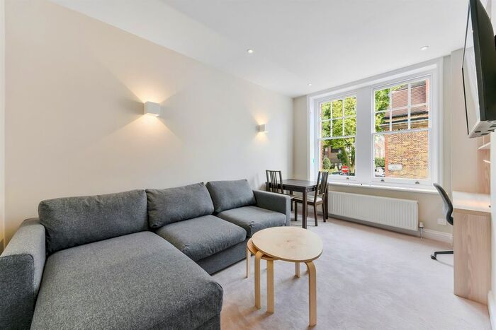 1 Bedroom Flat To Rent In Park Walk, London, SW10