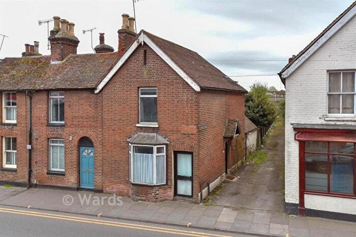 2 Bedroom End Of Terrace House For Sale In Wincheap, Canterbury, Kent, CT1