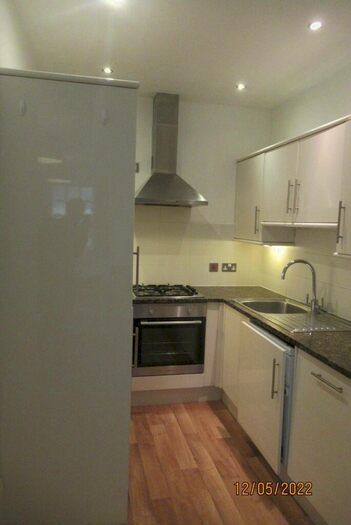2 Bedroom Flat To Rent In Buckingham House, Headingley Lane, LS6