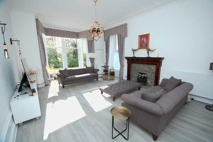 3 Bedroom Flat To Rent In Northcote House, Northcote Road, Aberdeen, AB15