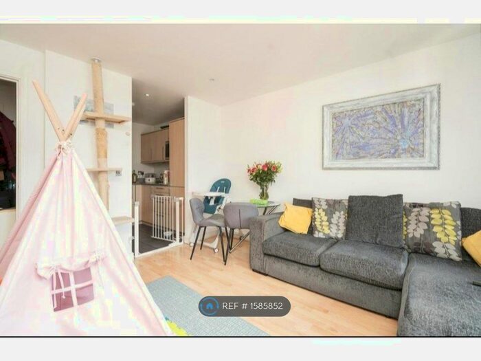 1 Bedroom Flat To Rent In Westgate Apartments, London, E16