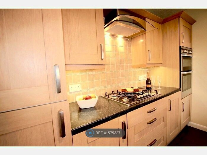 4 Bedroom Detached House To Rent In Pen Y Bryn, Sychdyn, Mold, CH7