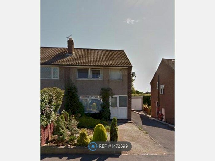 4 Bedroom Semi-Detached House To Rent In Flats Lane, Leeds, LS15