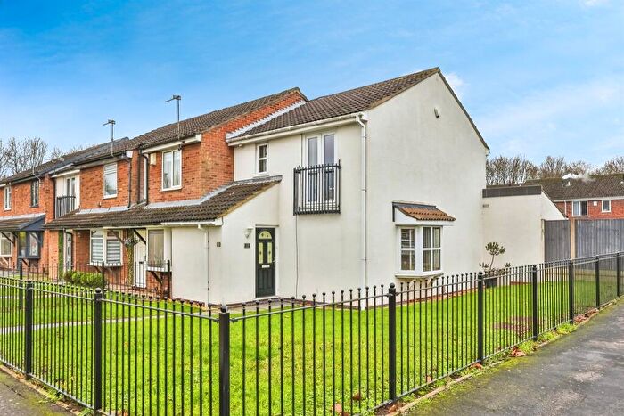 2 Bedroom End Of Terrace House For Sale In Linden Avenue, Nottingham, NG11