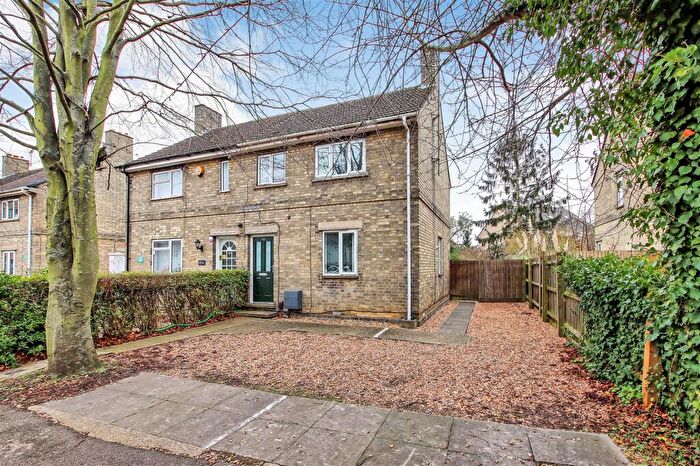 4 Bedroom Semi Detached House To Rent In New Street, Cambridge, CB1