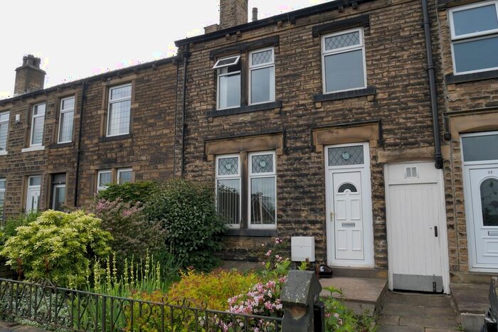 3 Bedroom Terraced House To Rent In Rawthorpe Lane, Huddersfield, West Yorkshire, HD5