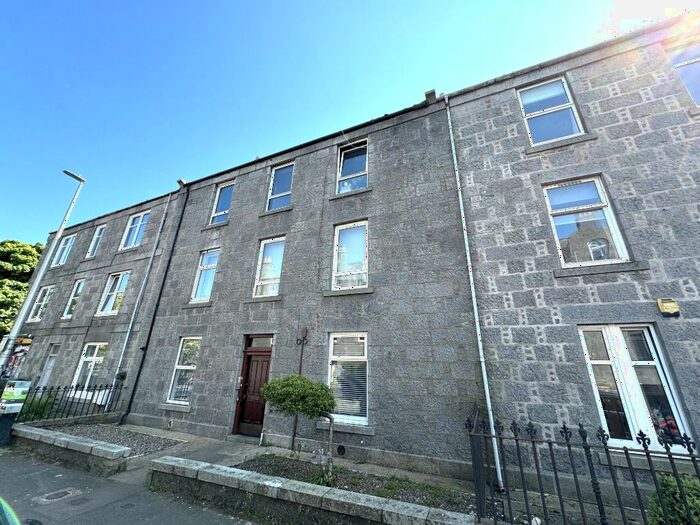 1 Bedroom Flat To Rent In Summerfield Terrace, City Centre, Aberdeen, AB24